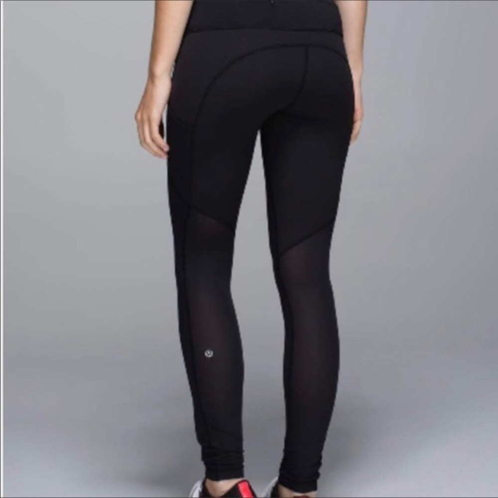 Lululemon Black Luxtreme Mesh Legging Pockets size 8